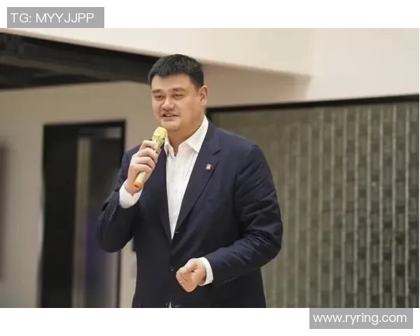 姚明携手品蜜共创甜蜜篮球之旅引领健康生活新风尚